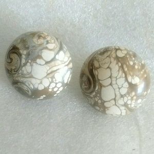 Earrings, clip on, plastic